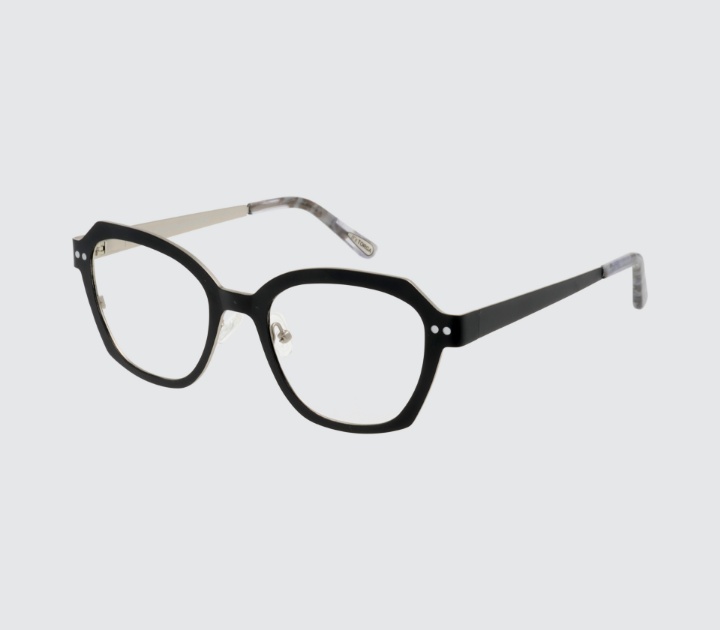 Manhattan 1116 Black