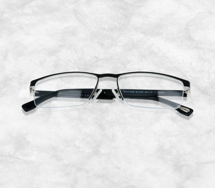 Manhattan 1082 Black