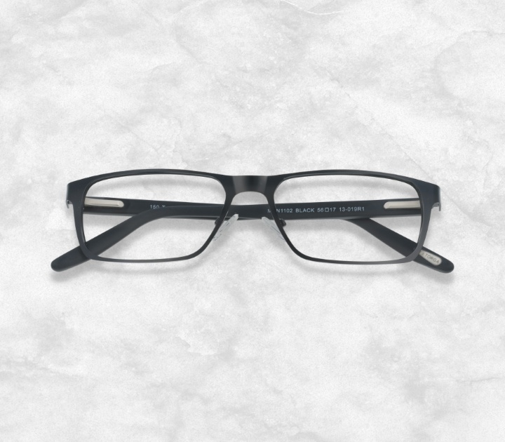 Manhattan 1102 Black